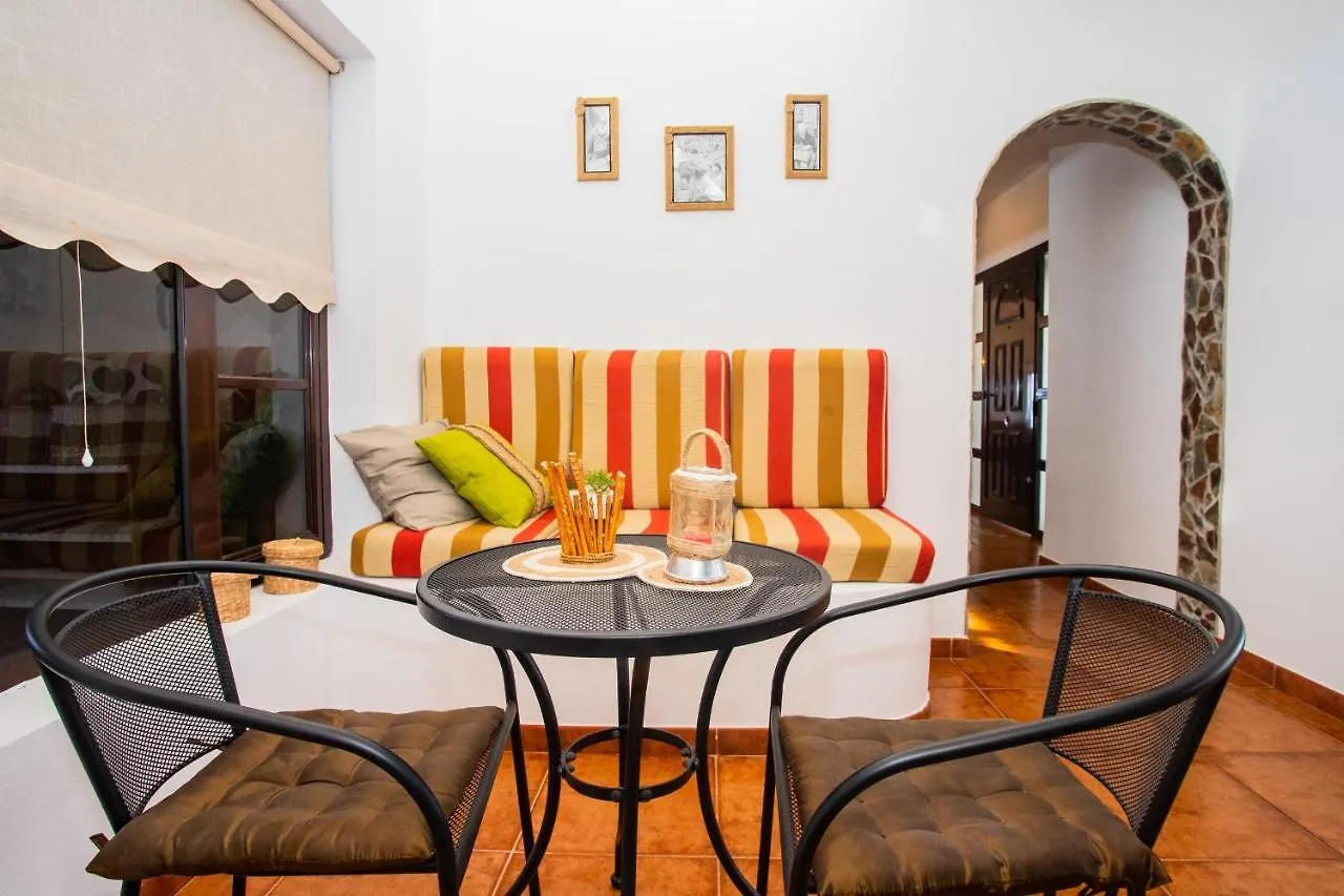 Eslanzarote Acoruma House, Super Wifi, Heated Pool Güime 0*,