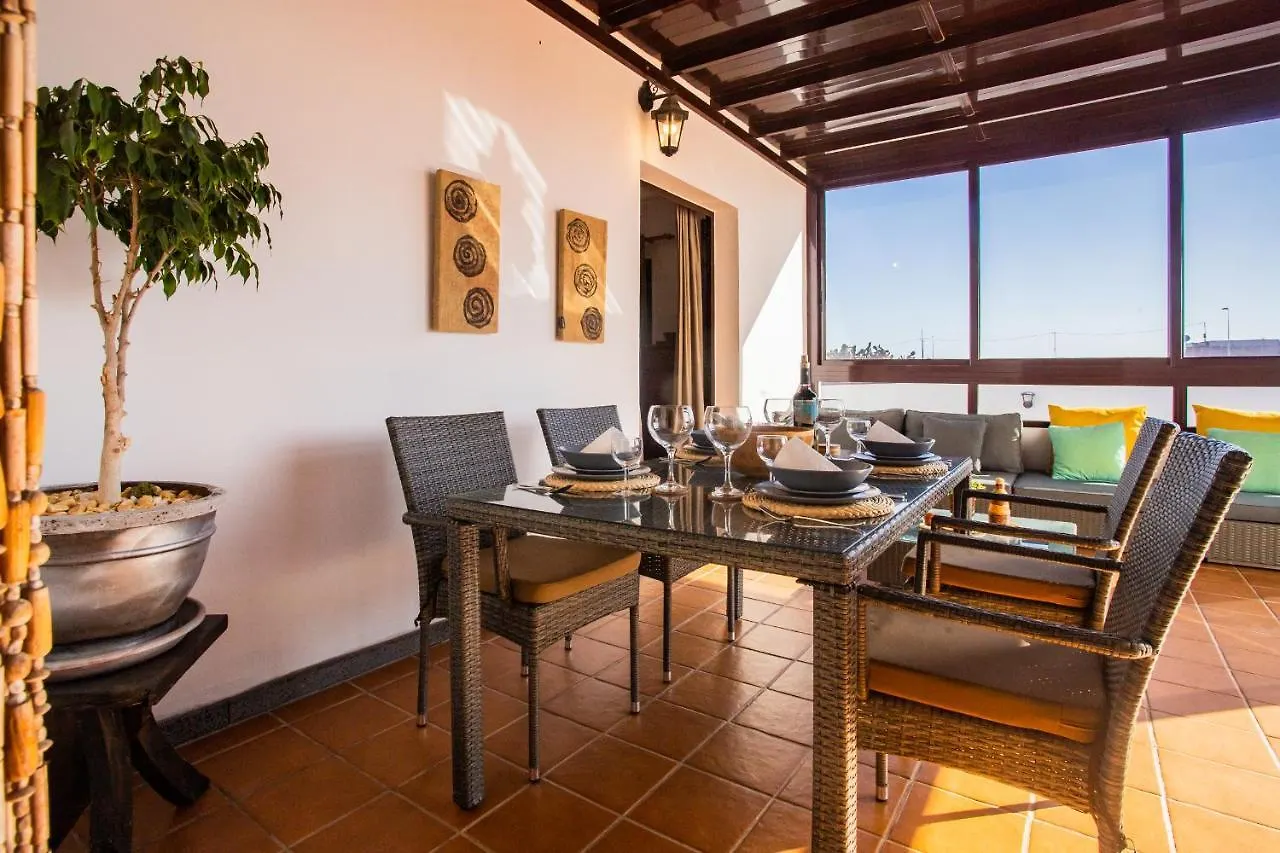 Eslanzarote Acoruma House, Super Wifi, Heated Pool Güime Villa