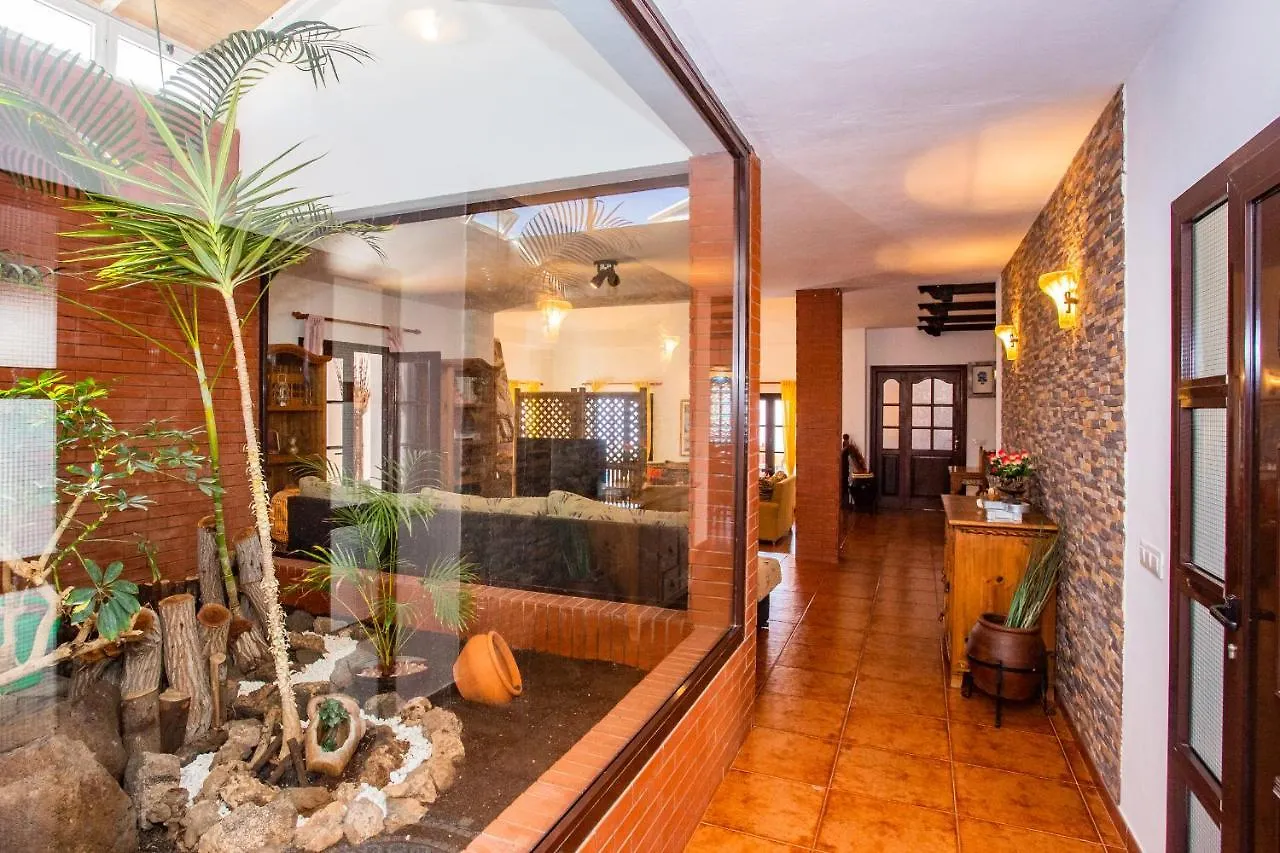 Eslanzarote Acoruma House, Super Wifi, Heated Pool Güime Villa
